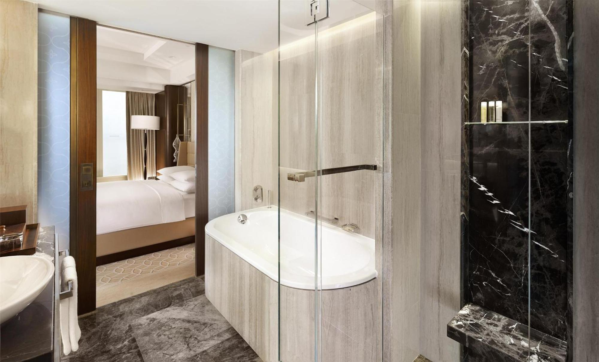 Hotel Hyatt Regency Atakoy 5*
